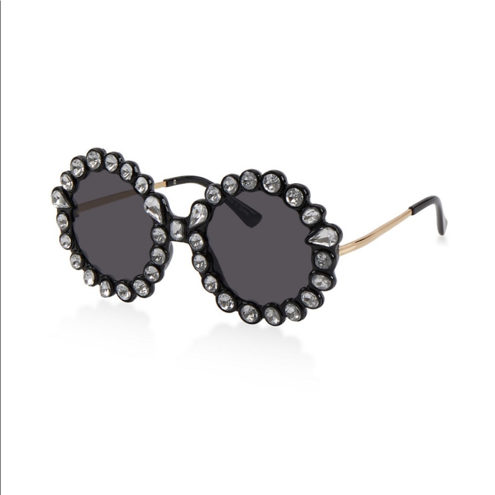 “DONATELLA” Embellished round shades
